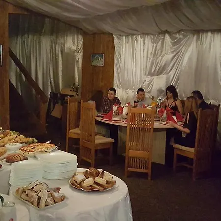 Guest house Pensiunea La Busu